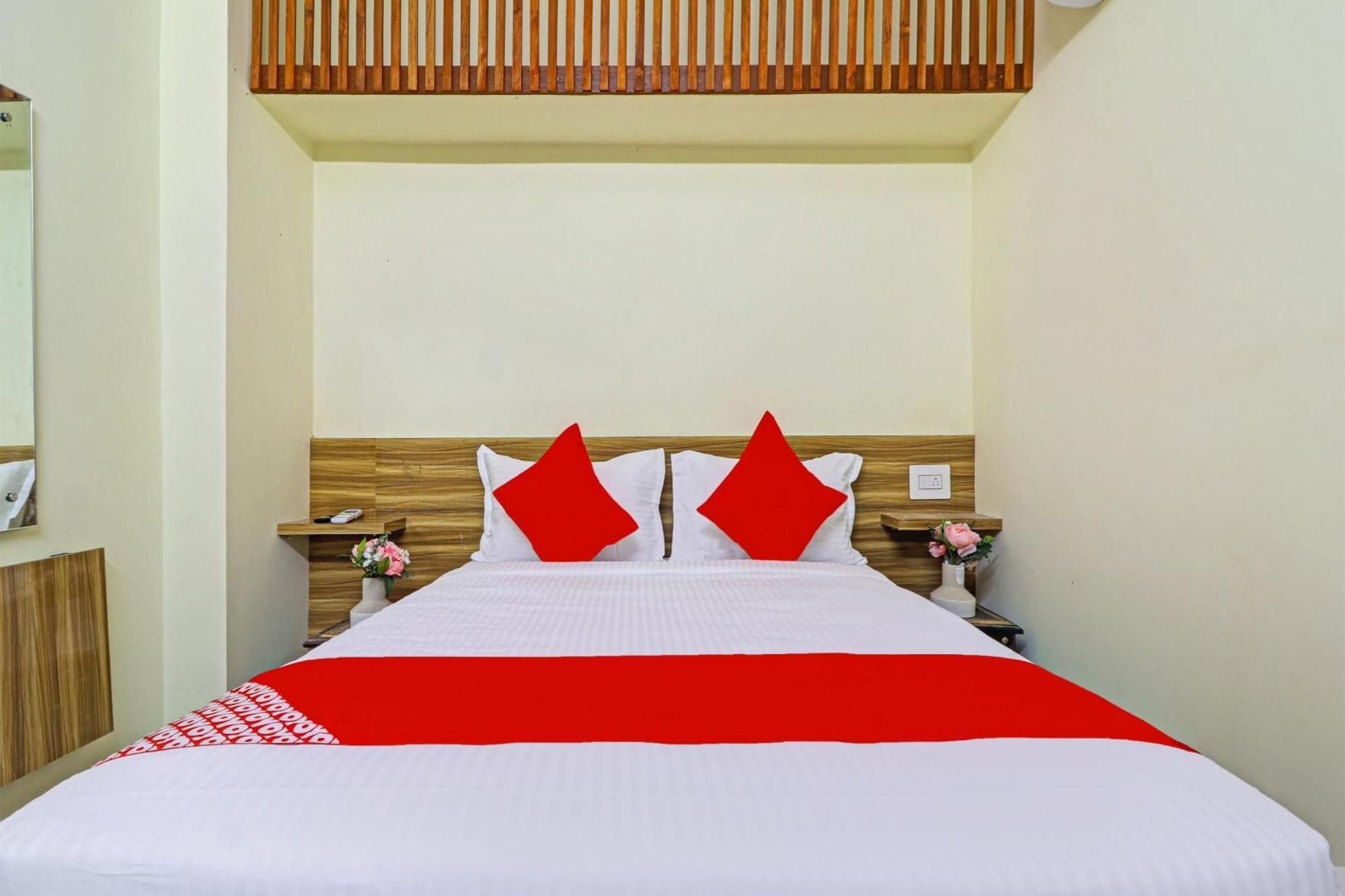 Super Hotel O Dsr Inn Near Nexus حيدر أباد المظهر الخارجي الصورة