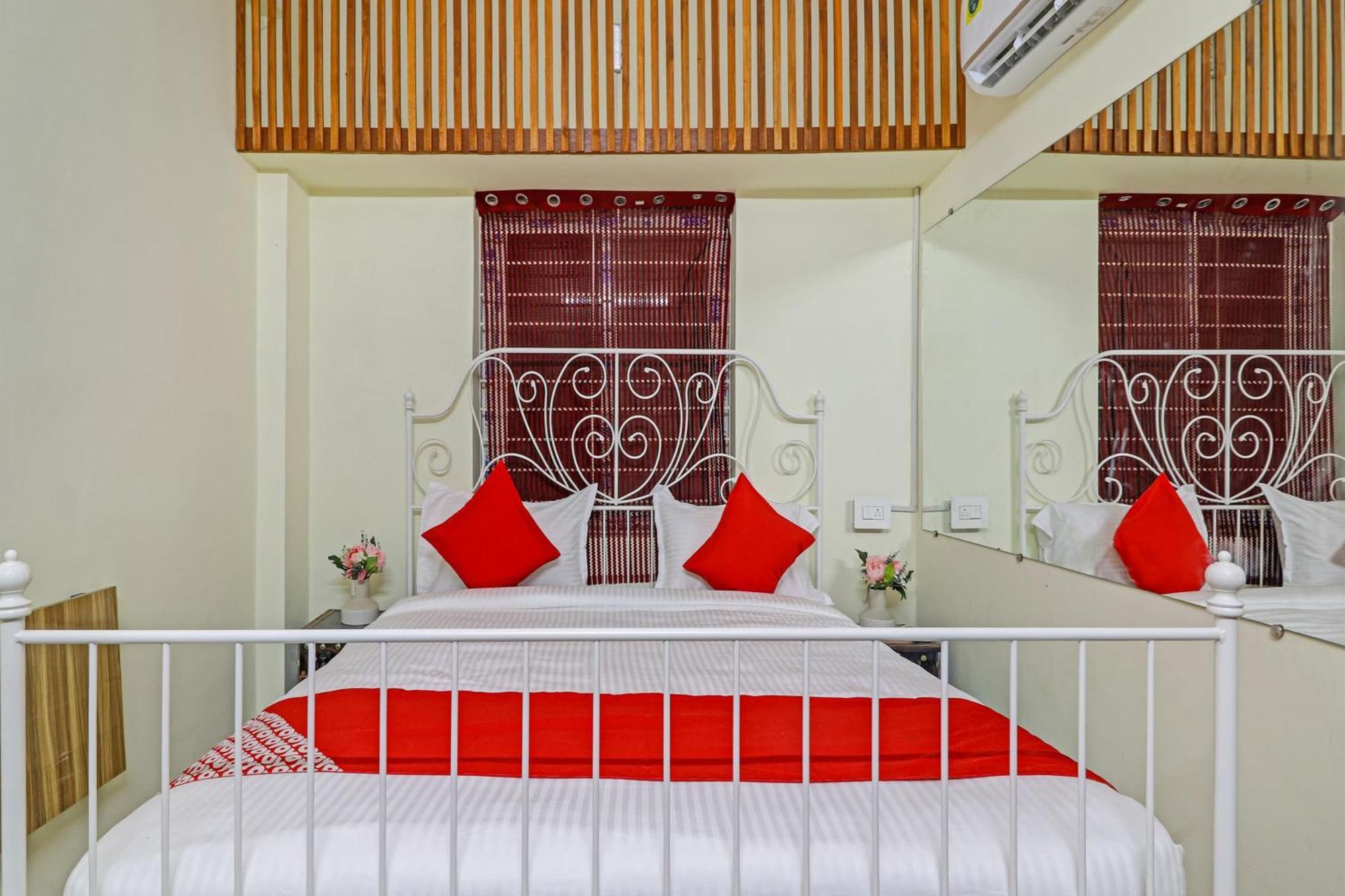 Super Hotel O Dsr Inn Near Nexus حيدر أباد المظهر الخارجي الصورة