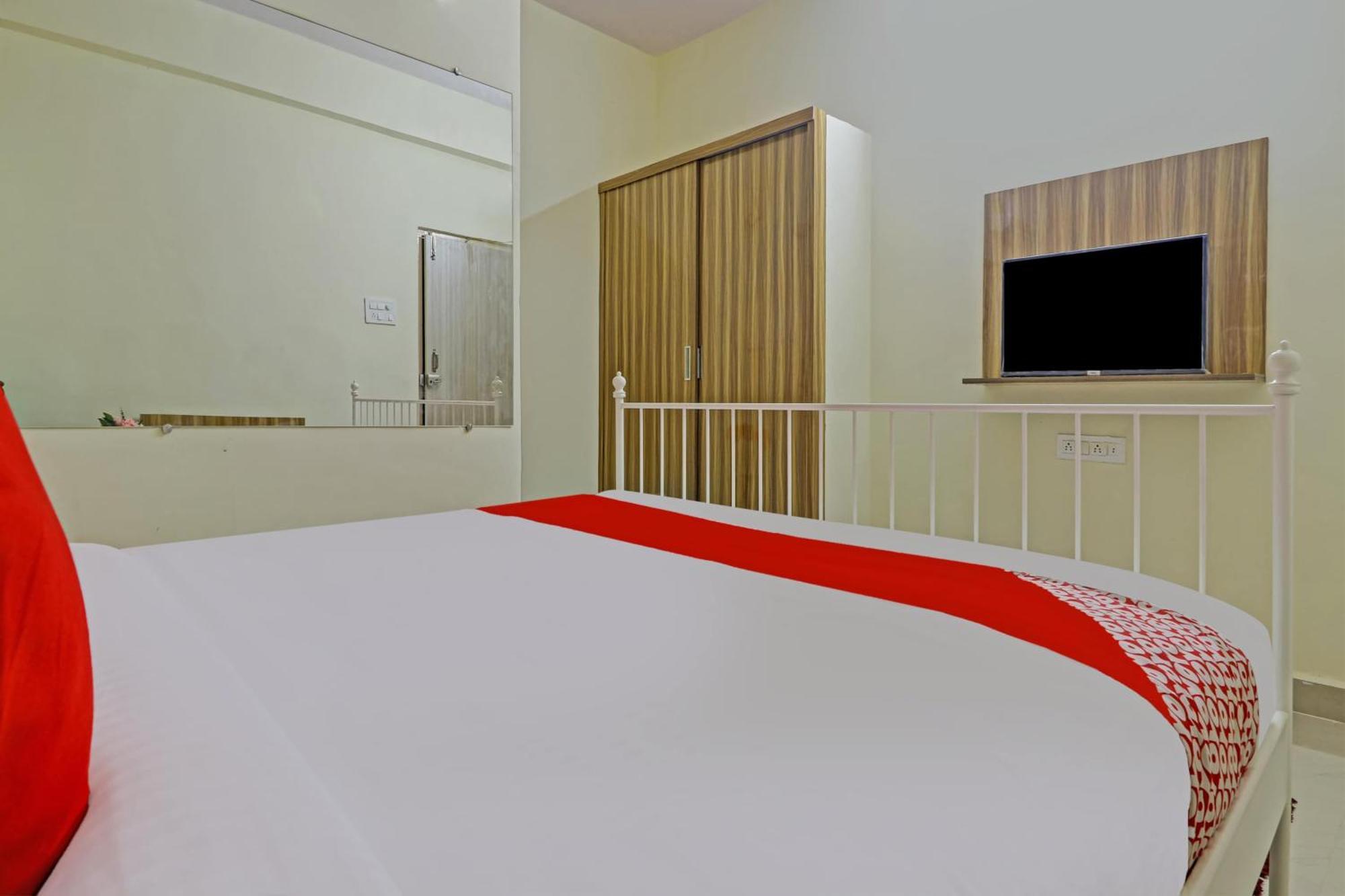 Super Hotel O Dsr Inn Near Nexus حيدر أباد المظهر الخارجي الصورة