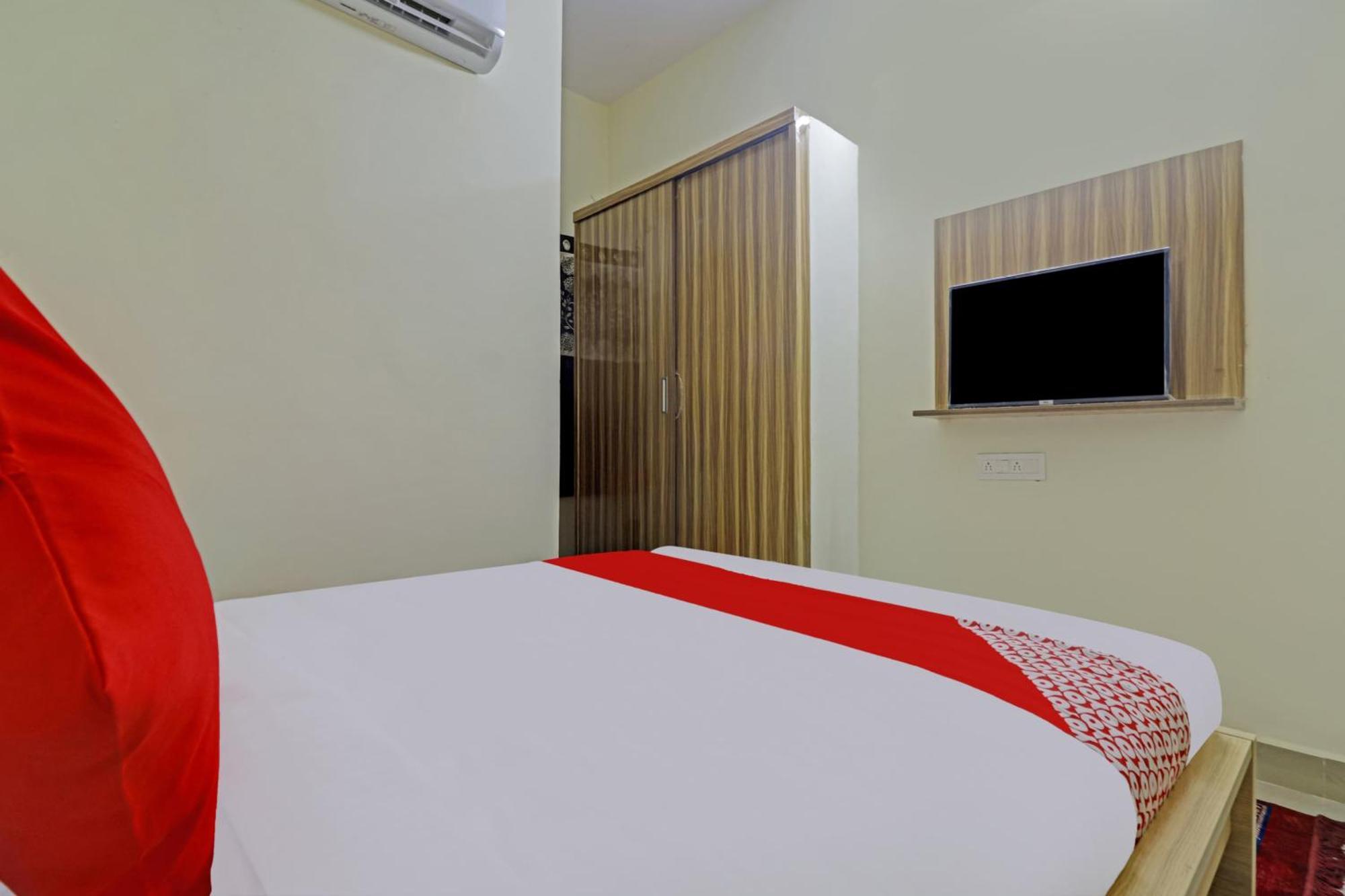 Super Hotel O Dsr Inn Near Nexus حيدر أباد المظهر الخارجي الصورة